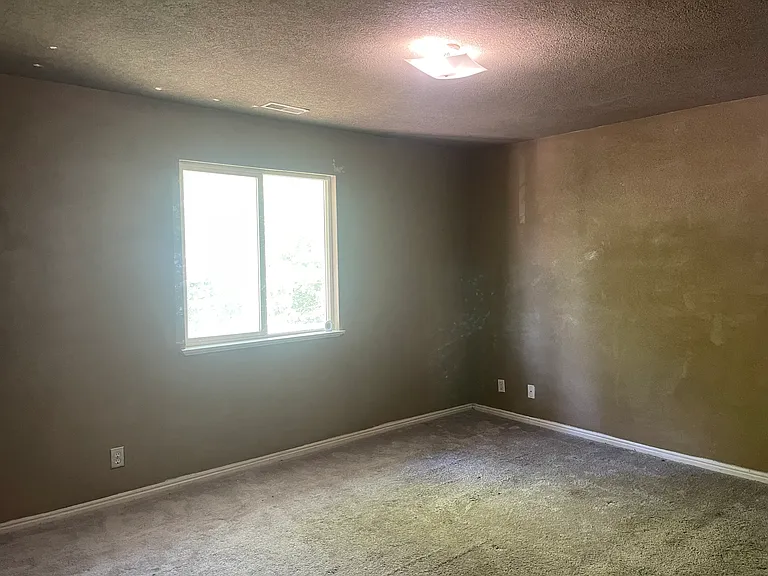 750 S 266 W — Photo 9
