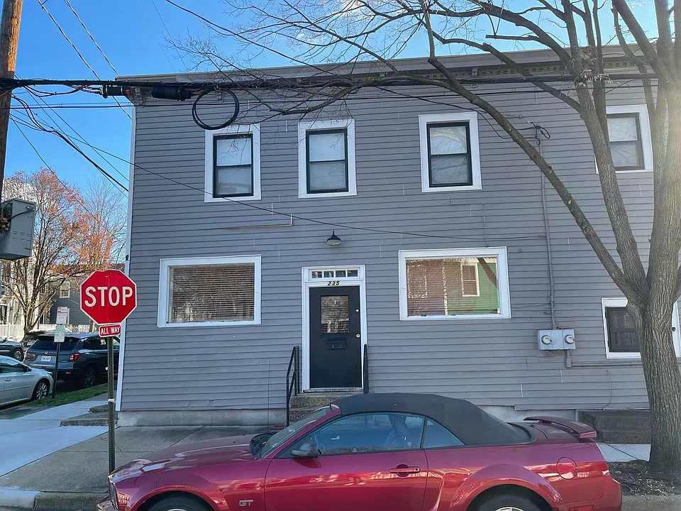 235 N Payne St