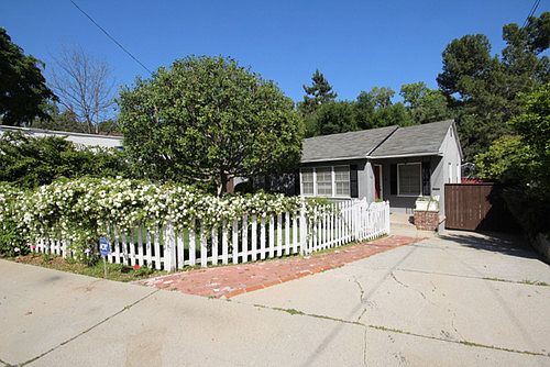 1st image of 1034 N Avenue 63