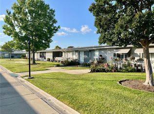 1661 Monterey Rd #M2-16E, Seal Beach, CA 90740