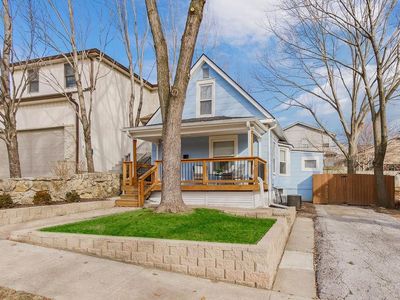 4525 Bell St, Kansas City, MO, 64111