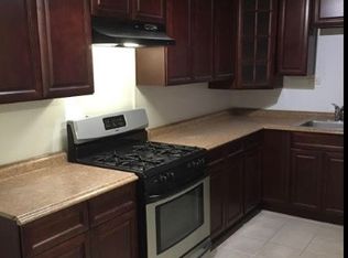 211 W 21st St, Chester, PA