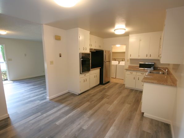 1225 W Washington Ave #1