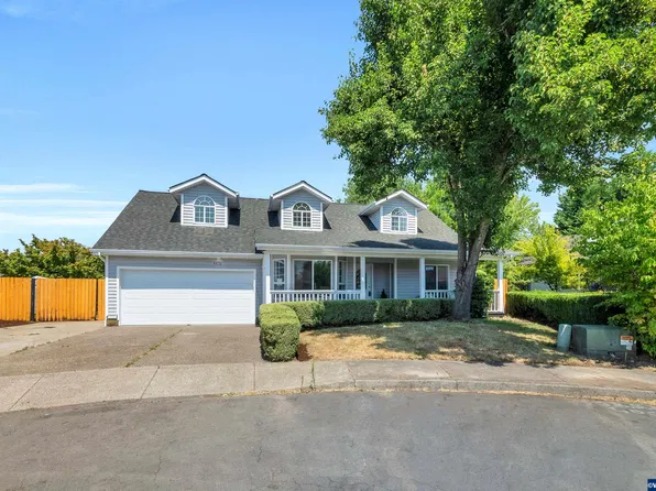 4476 Great Plains Dr NE, Salem, OR 97305