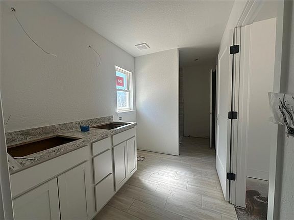 3rd image of 9650 Bahia Rd