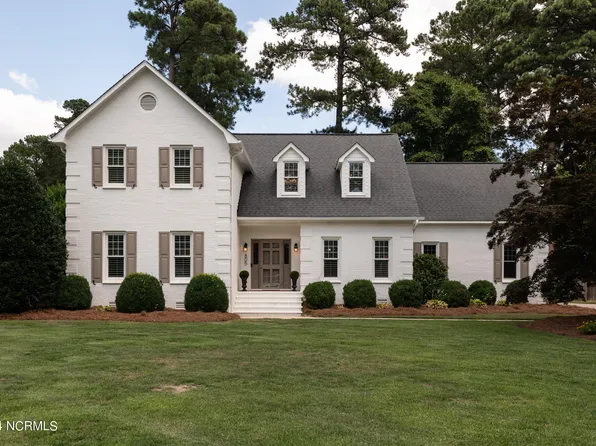 805 Daventry Drive, Greenville, NC 27858