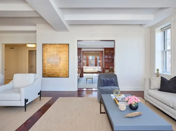 28 East 70th Street image 5 of 19