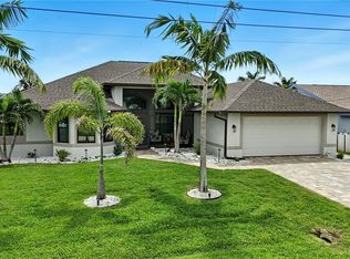 4405 SW 5th Place Cpe, Coral, FL 33914