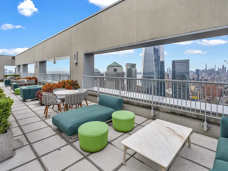 123 Washington St #24A — Photo 14