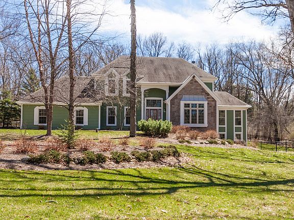 W7005 Savannah Lane-Spring