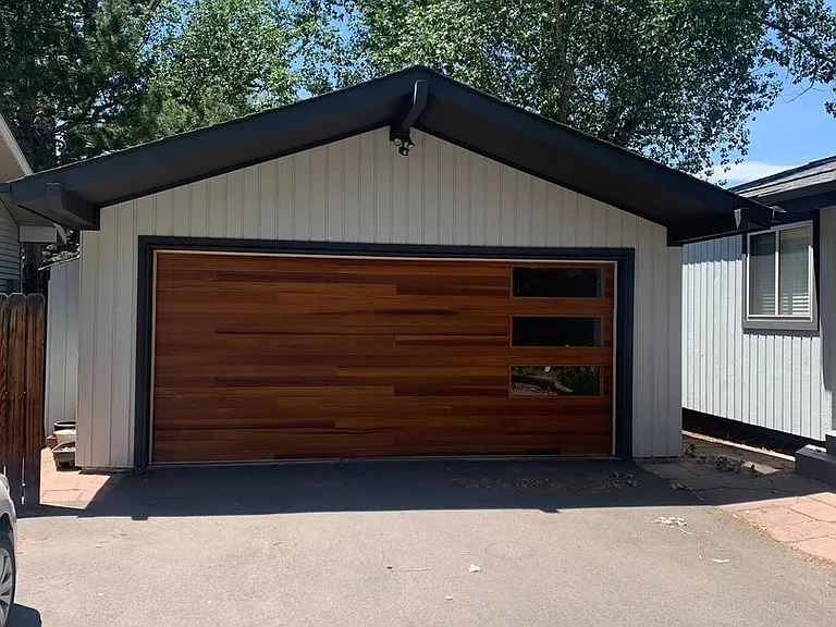 2575 Juniper Ave — Photo 3