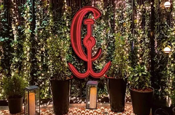 Rented by Douglas Elliman | media 33