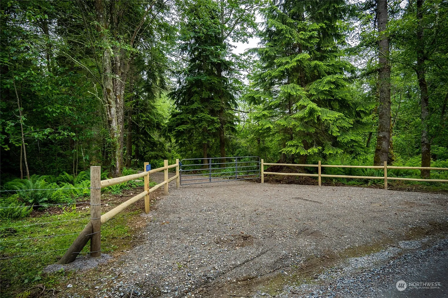 3410 Newberg Place photo 1