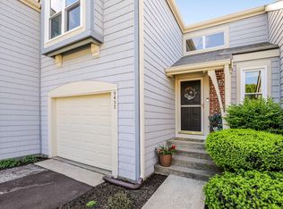 9457 Bridgewater Cir, Indianapolis, IN 46250