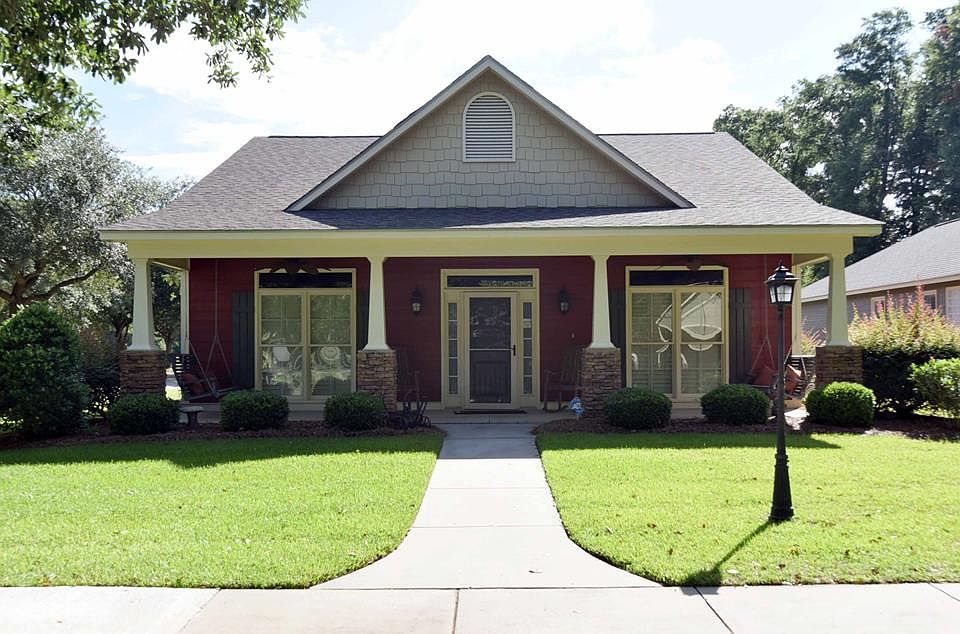 1st image of 1732 Red Oak Ln