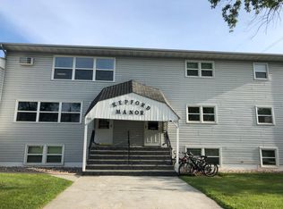 927 5th St S APT 2, Brookings, SD 57006