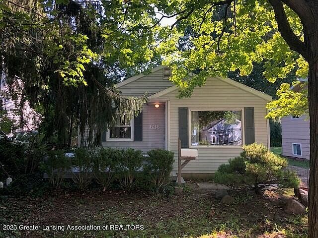1st image of 636 Cornell Ave