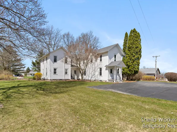 4975 E Sager Rd, Hastings, MI 49058