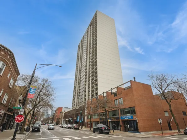 1636 N Wells St APT 2602, Chicago, IL 60614