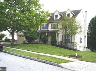 202 Coolidge La, Downingtown, PA 19335