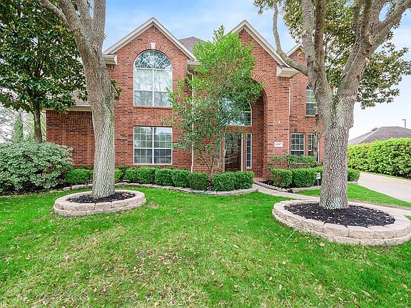 Welcome to 14302 Rosehill Estates Lane.