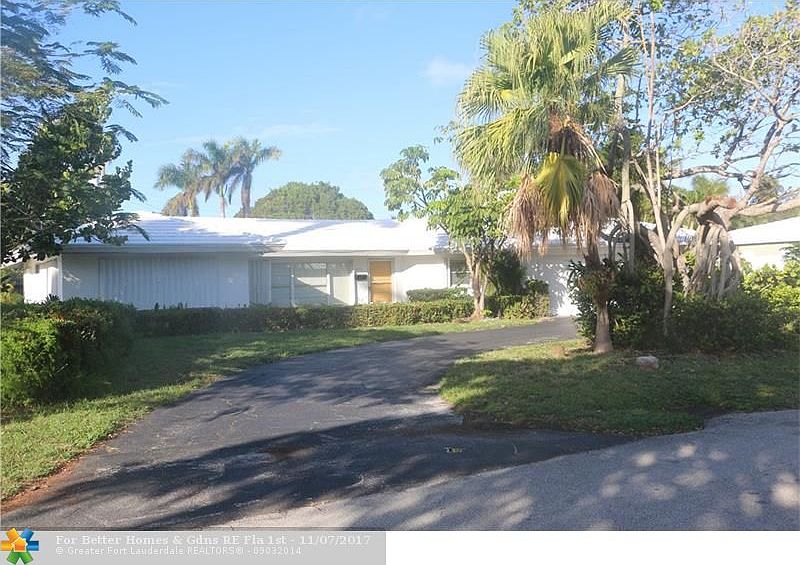 1st image of 2733 NE 29th Ct