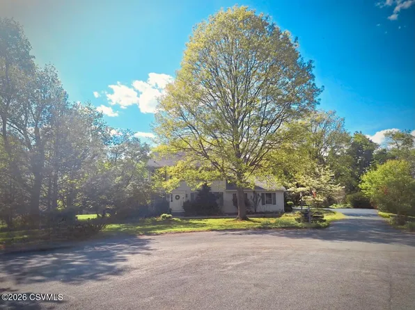 151 Woodsedge Dr, Winfield, PA 17889