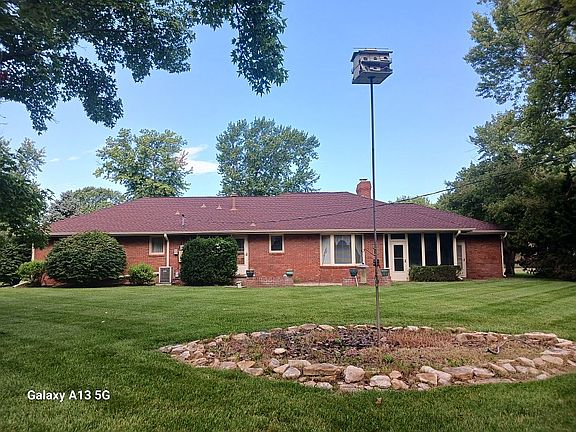 2nd image of 2506 Canterbury Dr