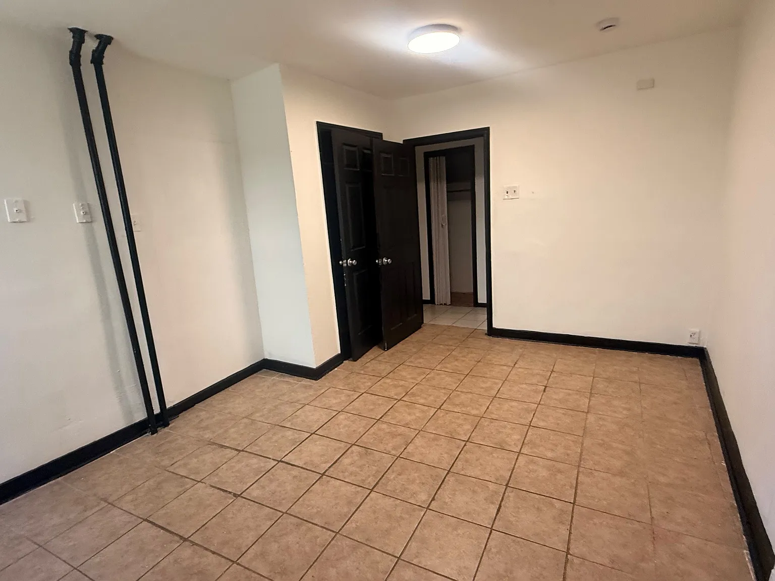 176 Summit Avenue — Photo 4