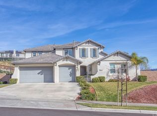33733 Old Trail Dr, Yucaipa, CA 92399