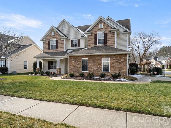 3rd image of 12304 McAllister Park Dr