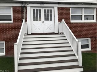 9889 Johnnycake Ridge Rd #12, Mentor, OH 44060