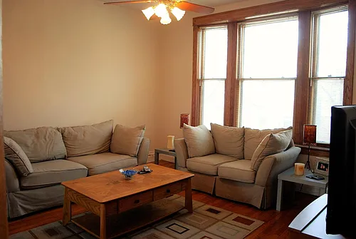 3455 N Marshfield Ave #2B Photo 1