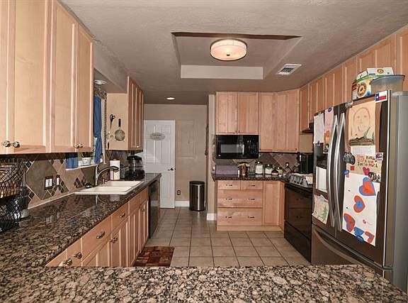 5th image of 9300 Meadowheath Dr
