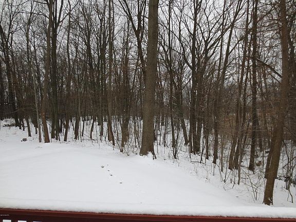 5th image of 1025 Wildwood Ln