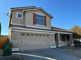 9074 Ducks Pond Way, Elk Grove, CA 95758