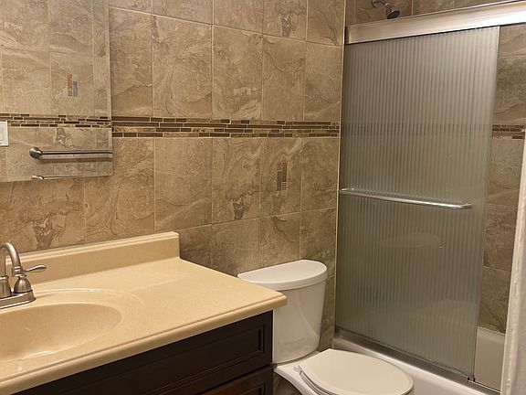 4th image of 1526 215th St Floor 2