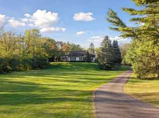 600 Wentworth Ave, Mendota Heights, MN 55118