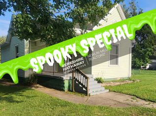 607 S 14th St, Terre Haute, IN 47807