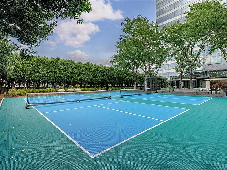10 Perimeter Summit Blvd NE #3102 — Photo 75