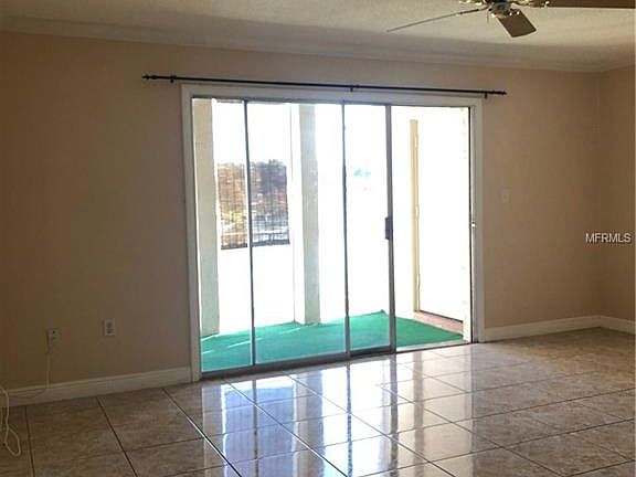 3rd image of 514 Orange Dr APT 25