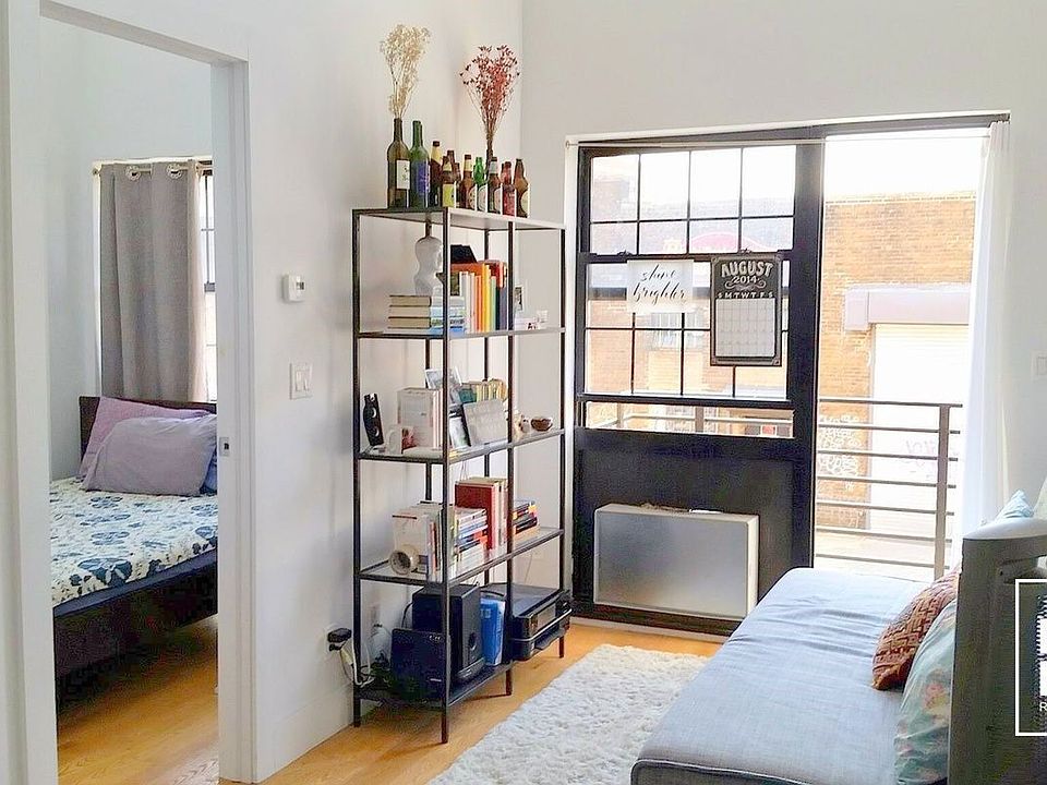 1st image of 56 Jefferson St #3
