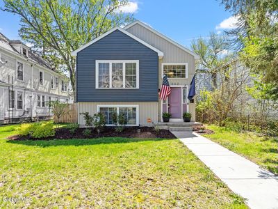 562 3rd Avenue, Troy, NY, 12182