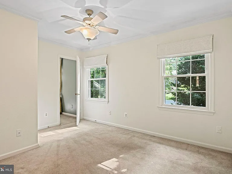 11919 Latigo Ln — Photo 25