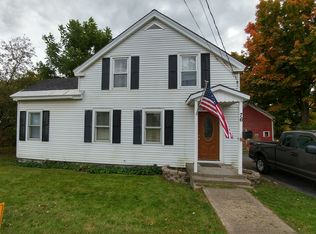 76 Furnace St, Poultney, VT 05764