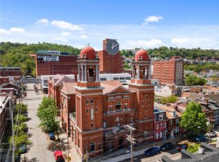 2132 Sarah St #205, Pittsburgh, PA 15203