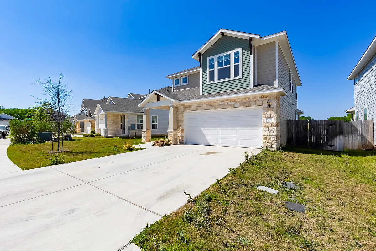 Building Photo - 113 Riverhill Dr