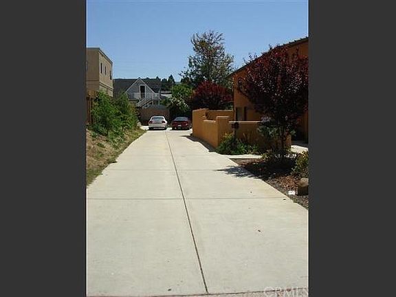 5th image of 248 Hathway Ave