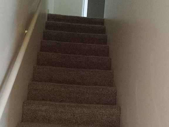 3rd image of 1013 Merrick Dr #B