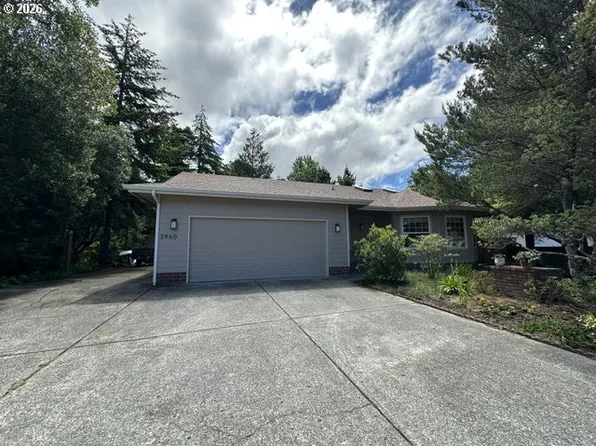 3960 Munsel Creek Dr, Florence, OR 97439